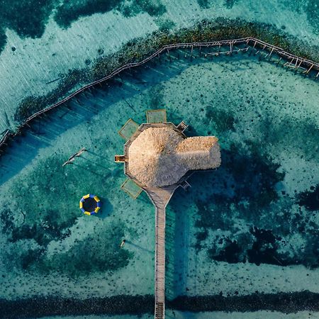 Thatch Caye Resort A Muy'Ono Resort Hopkins Exterior foto