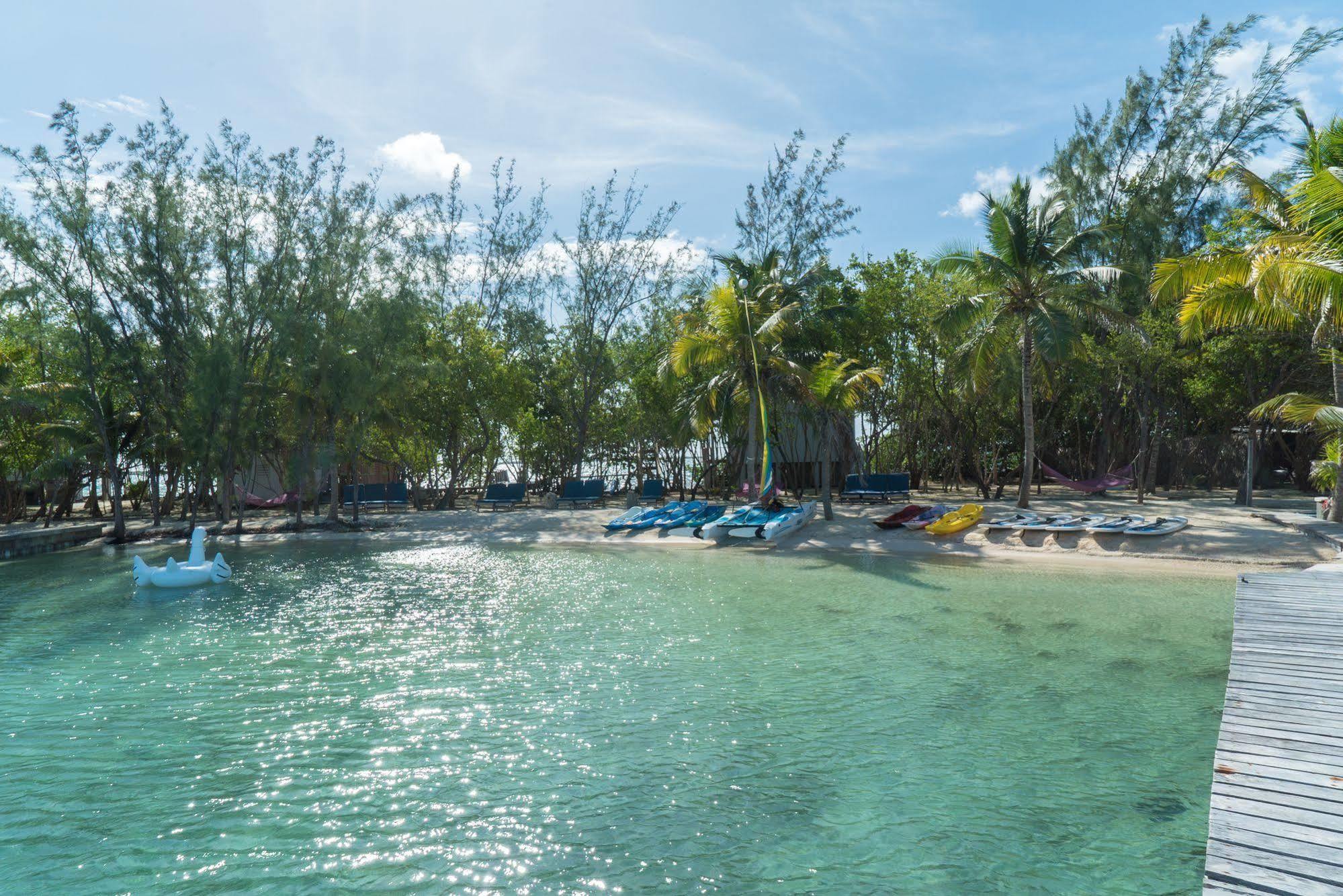 Thatch Caye Resort A Muy'Ono Resort Hopkins Exterior foto